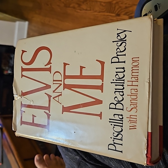 Book - Picture 1 of 1